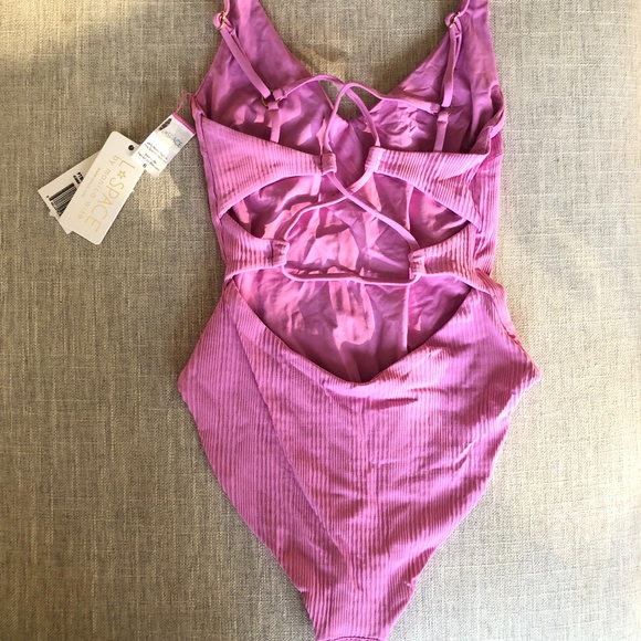 LSPACE Gianna one piece (size S/6) NWT - Picture 11 of 12